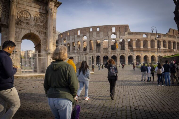 rome-colosseum-arena-ancient-city-small-group-tour