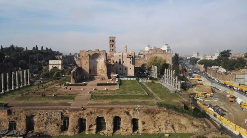 rome-colosseum-arena-and-ancient-rome-guided-tour
