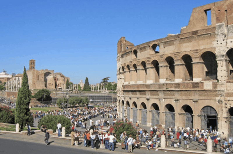 rome-colosseum-arena-floor-and-forum-small-group-tour