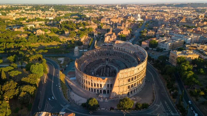 Rome: Colosseum Arena Floor, Forum, and Trevi Fountain Tour - Group Size and Guides