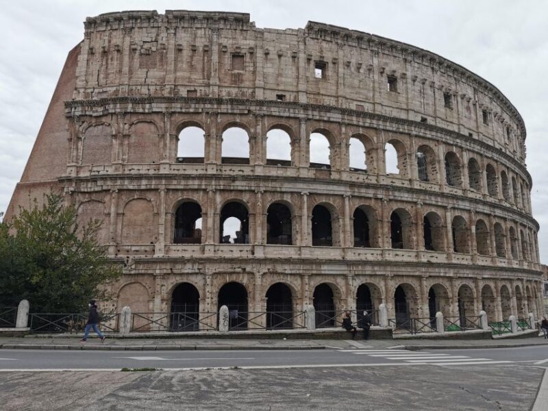 Rome: Colosseum ARENA FLOOR - Private Tour - The Value of a Private Guided Tour