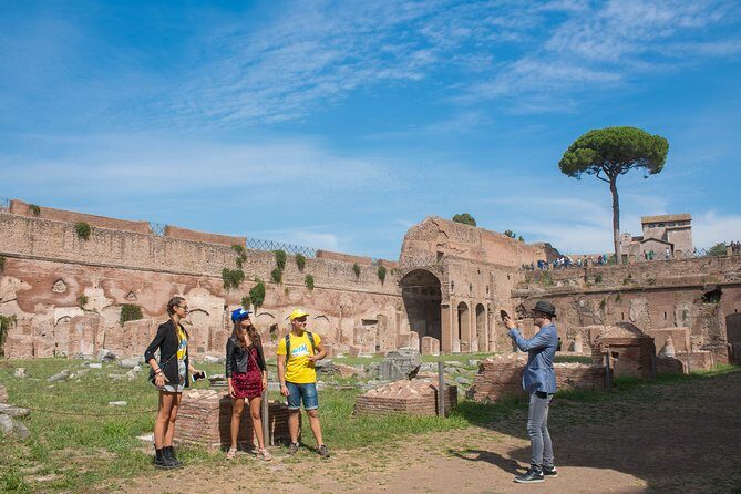 Rome: Colosseum Arena, Roman Forum & Palatine Hill Tour - Insights from Reviewers