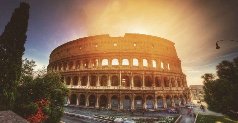 rome-colosseum-arena-twilight-tour-imperial-forum-visit