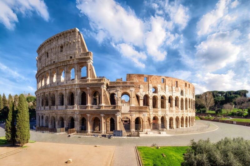 rome-colosseum-express-entry-with-audio-guide-app