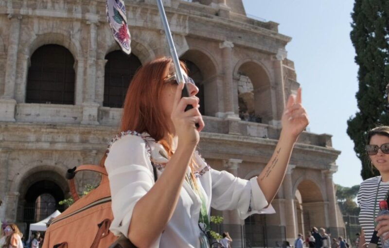 rome-colosseum-express-guided-tour-2