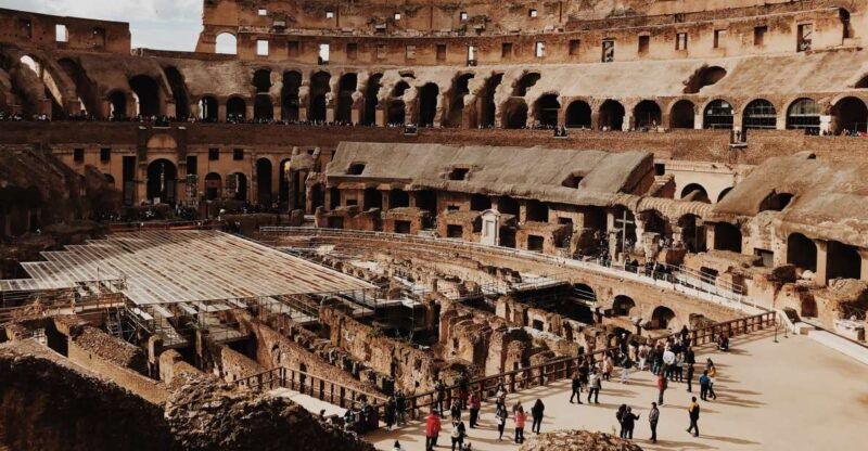 rome-colosseum-express-guided-tour-2
