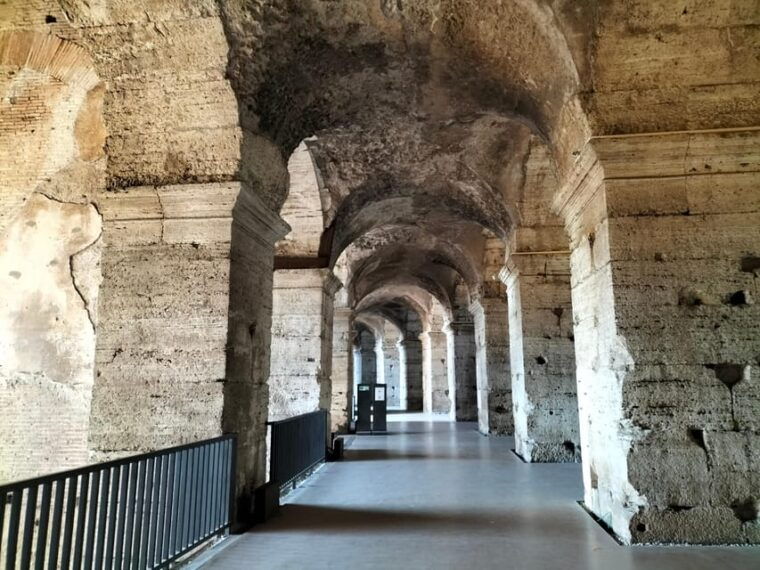 rome-colosseum-express-guided-tour-with-roman-forum-entry
