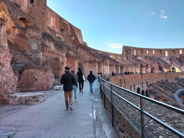 rome-colosseum-express-guided-tour-with-roman-forum-entry