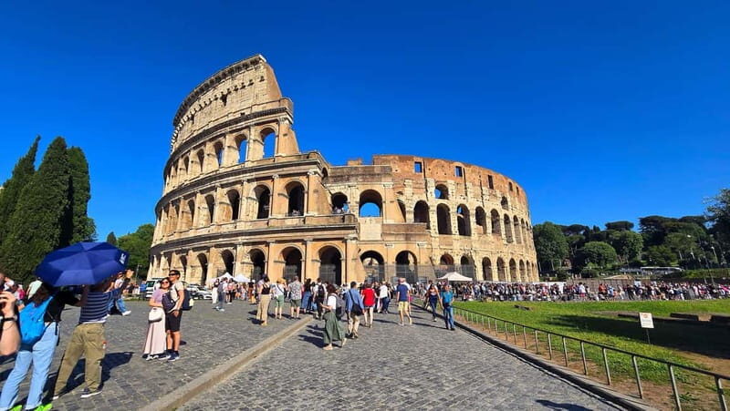 Rome: Colosseum Express Tour and Roman Forum Access - Key Points