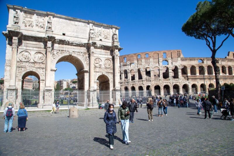 rome-colosseum-express-tour-with-forum-palatine-access-5