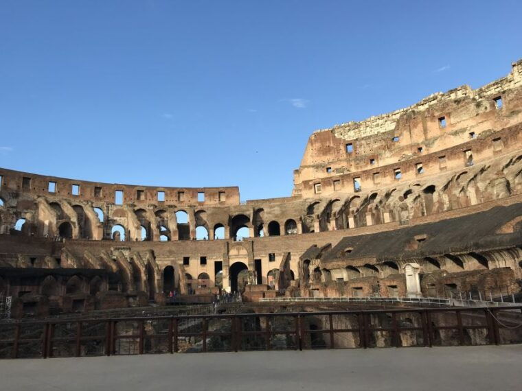 rome-colosseum-forum-and-palatine-hill-guided-tour-3