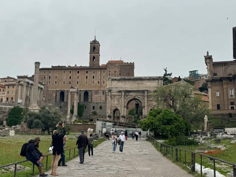 Rome: Colosseum, Forum and Palatine Hill - FAQs