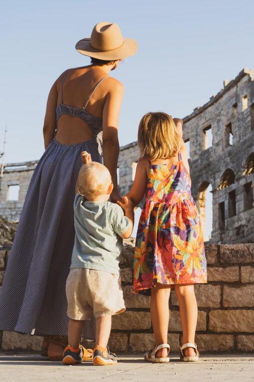 rome-colosseum-forum-palatine-with-host-audio-guide