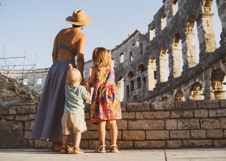 rome-colosseum-forum-palatine-with-host-audio-guide