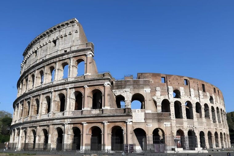 rome-colosseum-forum-visit-with-open-top-bus-arena-option