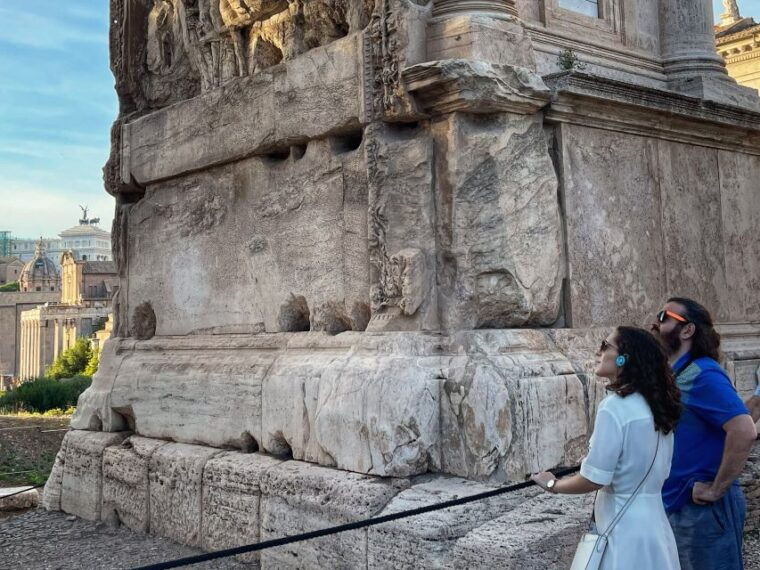 rome-colosseum-gladiator-arena-roman-forum-private-tour