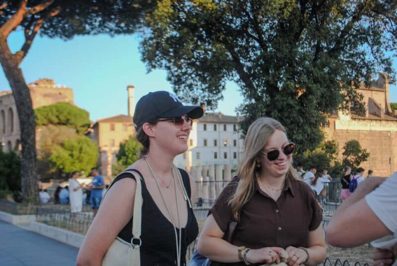 Rome: Colosseum Hosted Entry & Outside Guided Walk w/ Photos - What Makes This Tour Stand Out