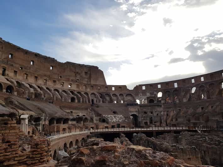 rome-colosseum-palatine-hill-and-roman-forum-guided-tour-4