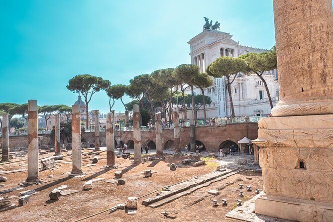 rome-colosseum-palatine-hill-roman-forum-guided-tour-2