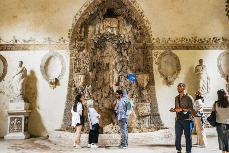 rome-colosseum-palatine-hill-roman-forum-guided-tour-4