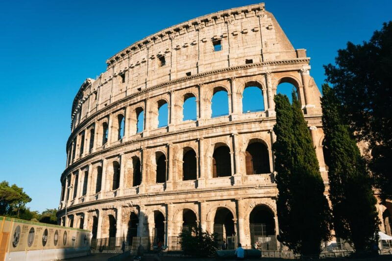 rome-colosseum-roman-forum-and-palatine-hill-experience-2