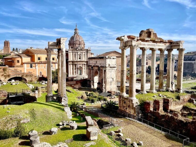 rome-colosseum-roman-forum-and-palatine-hill-experience-2