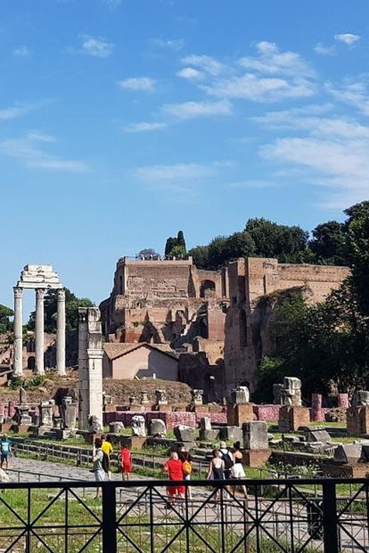 rome-colosseum-roman-forum-and-palatine-hill-experience