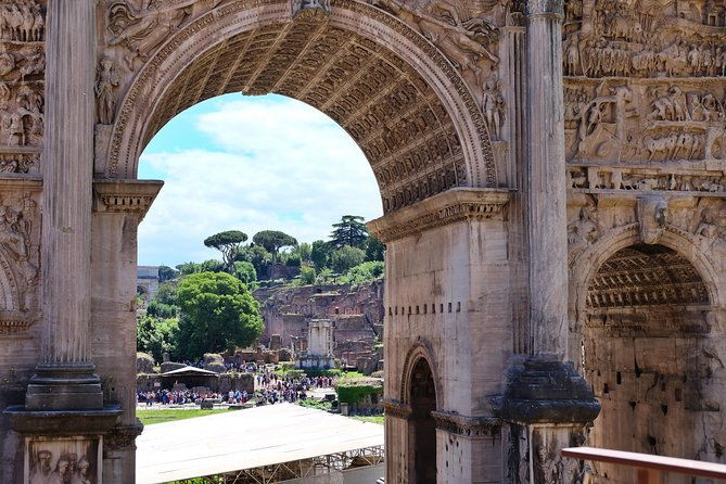 rome-colosseum-roman-forum-and-palatine-hill-guided-tour