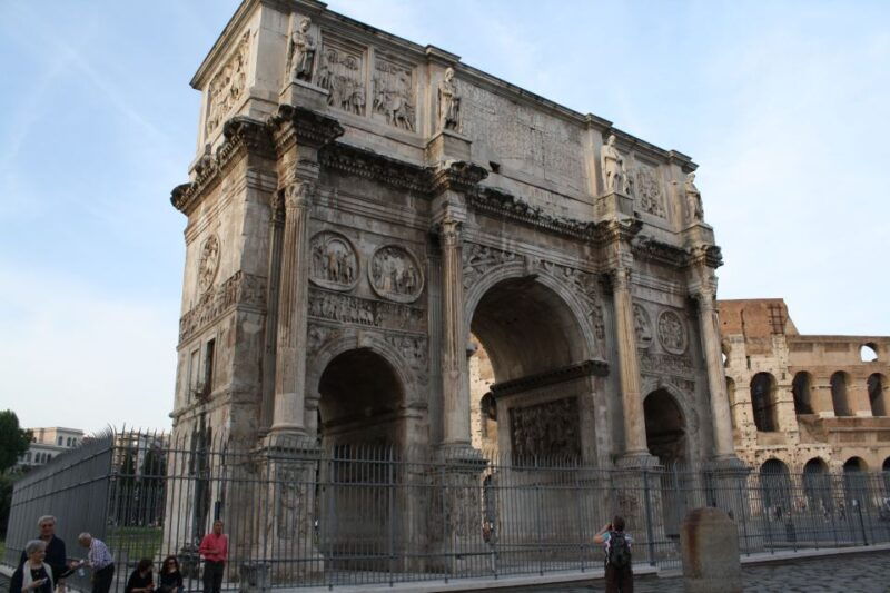 rome-colosseum-roman-forum-and-palatine-hill-private-tour
