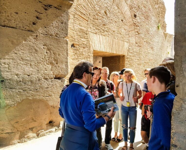 rome-colosseum-roman-forum-palatine-hill-tour-3