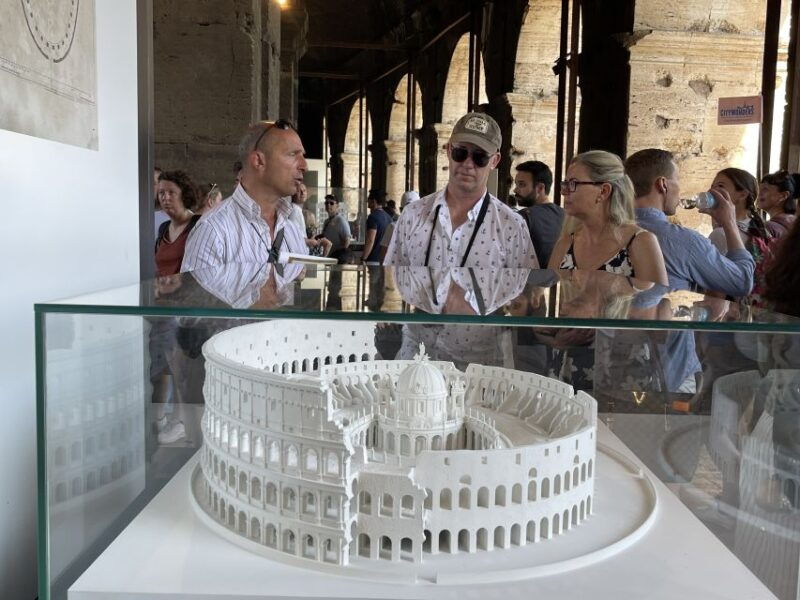 rome-colosseum-roman-forum-tour