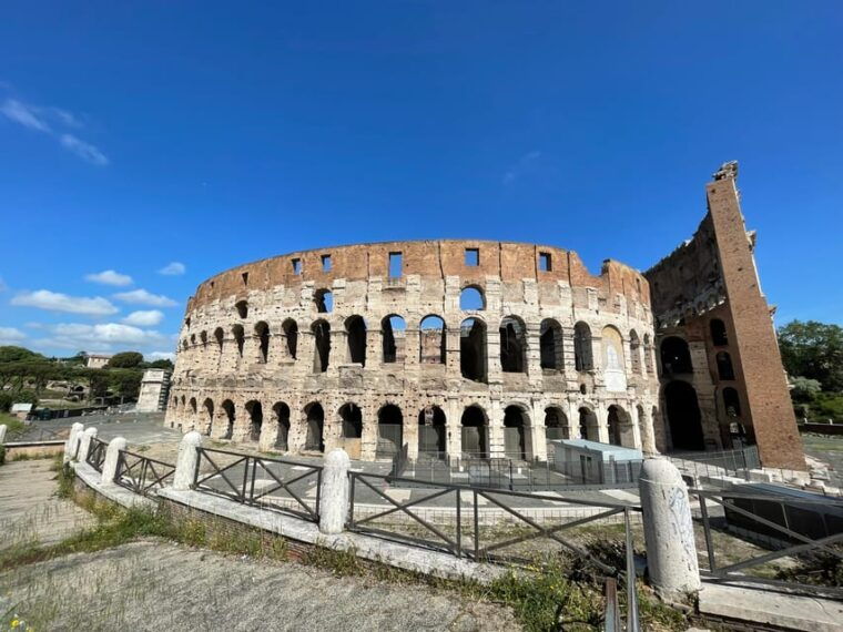 rome-colosseum-small-group-guided-tour