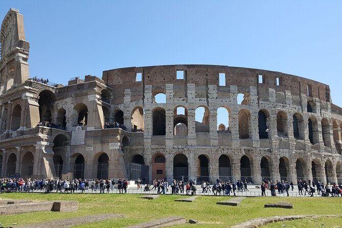 rome-colosseum-tour-with-roman-forums-and-other-famous-must-see-ancient-sites