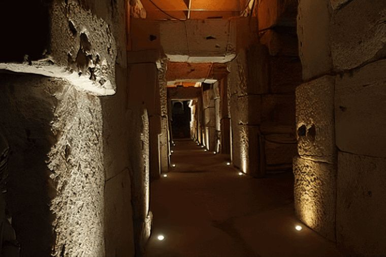 rome-colosseum-underground-and-arena-floor-tour