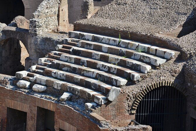 rome-colosseum-underground-full-experience-tour