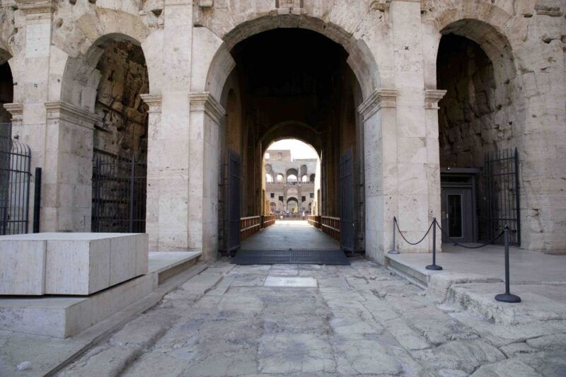 rome-colosseum-vip-top-floor-private-tour