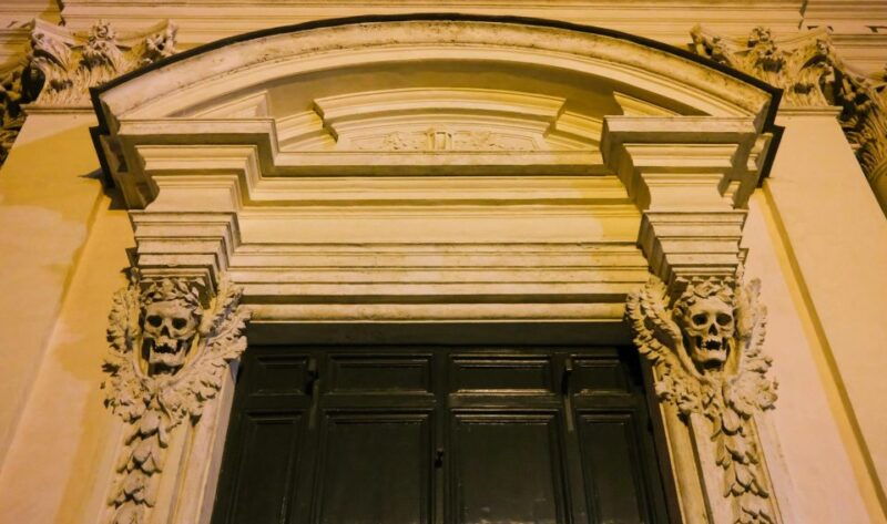 rome-combo-ghosts-dark-side-tour-and-bone-crypts-tour