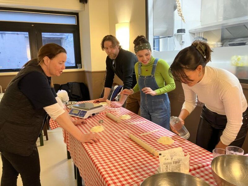 rome-cooking-class-of-fresh-pasta-and-tiramisu-cake