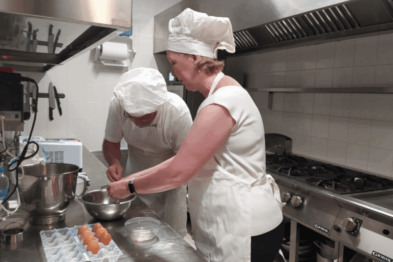 rome-cooking-gelato-tiramisu-with-savoiardi-baking-class