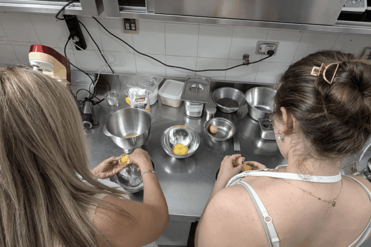 rome-cooking-gelato-tiramisu-with-savoiardi-baking-class