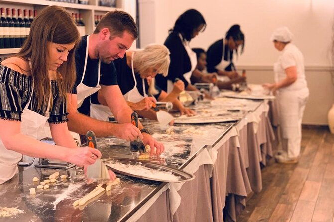 rome-cooking-pasta-tiramisu-making-free-flowing-fine-wine