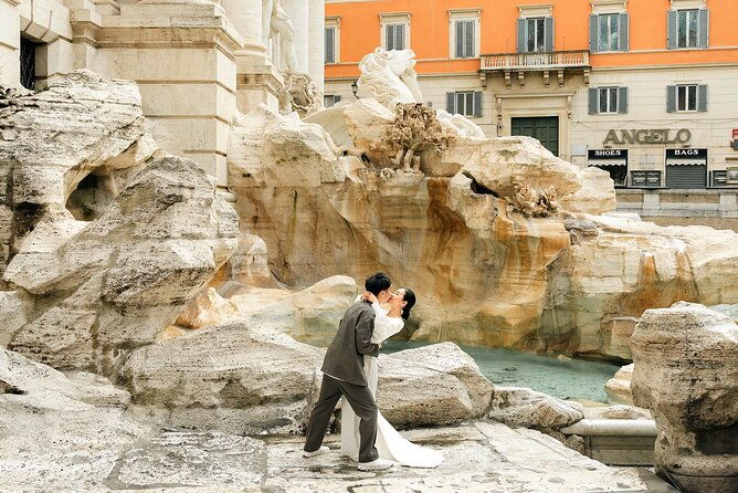 rome-early-morning-private-photoshoot-at-the-trevi-fountain-4