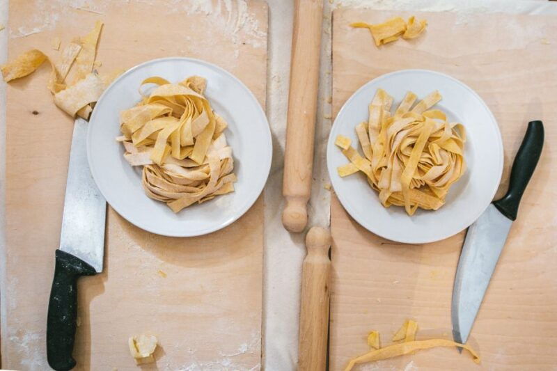 rome-enjoy-spritz-and-pasta-making-in-piazza-navona