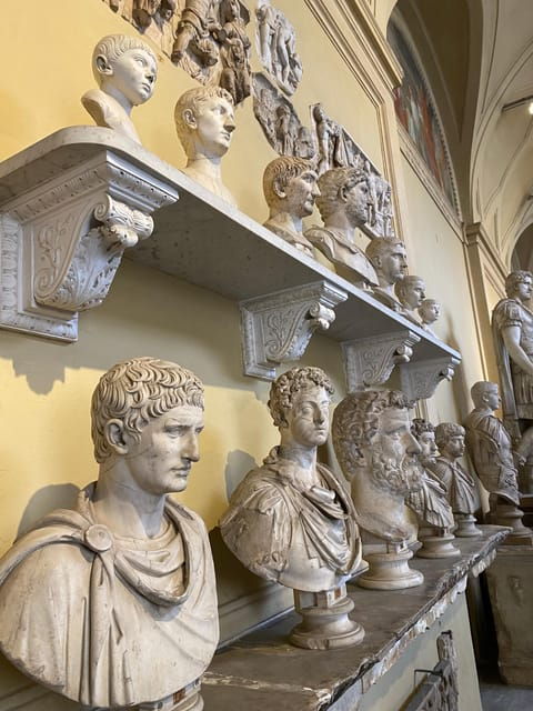 rome-escorted-entrance-to-the-vatican-museum