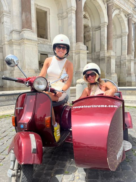 rome-evening-fiat-500-and-vespa-prosecco-tour