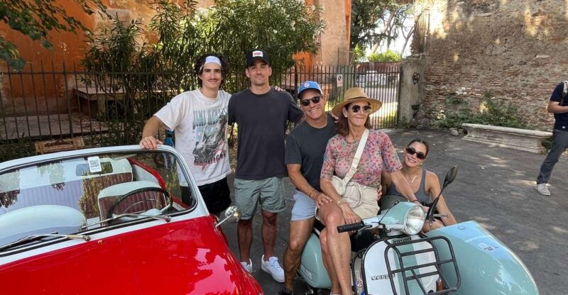 rome-evening-fiat-500-and-vespa-prosecco-tour