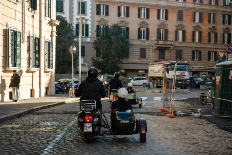 rome-evening-vespa-sidecar-city-tour