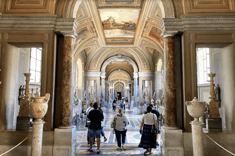 rome-express-early-morning-sistine-chapel-small-group-tour