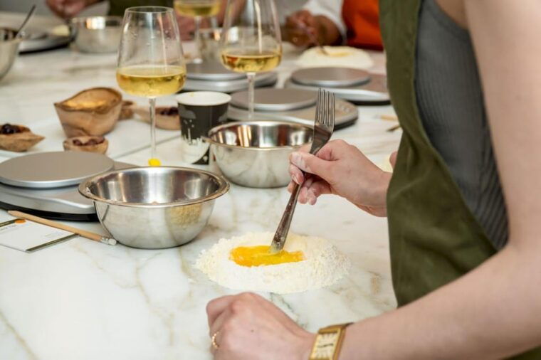 rome-farmers-market-fine-wine-pasta-cooking-experience