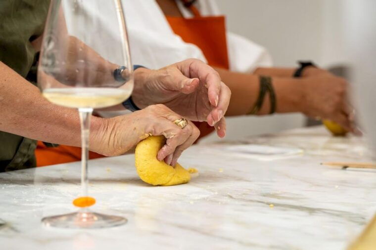 rome-farmers-market-fine-wine-pasta-cooking-experience
